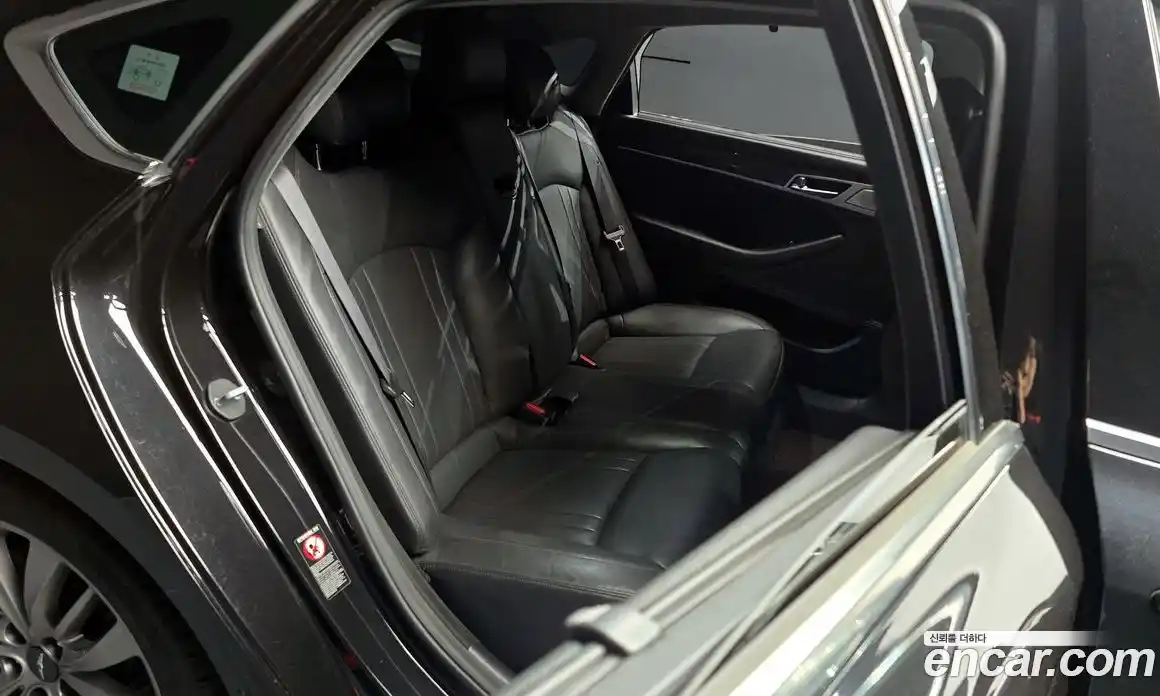 Genesis G80 2018 3.3 Автомат в Москве № 931013, фото 12