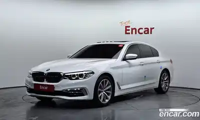 BMW 5-Series, 2019