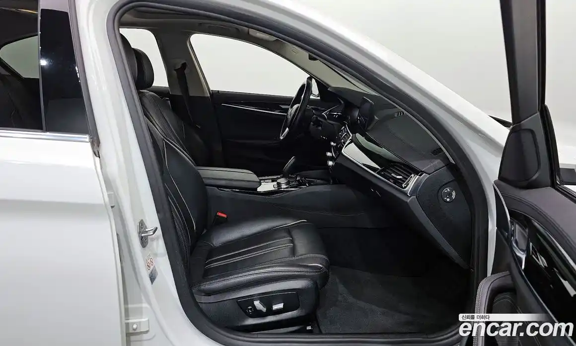 BMW 5-Series 2019 2.0 гидро в Москве № 968832, фото 11