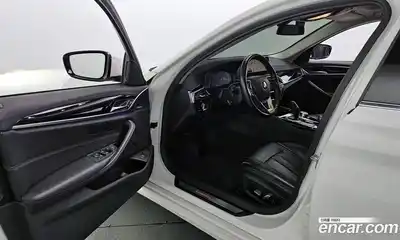 BMW 5-Series 2019 2.0 гидро в Москве № 968832, миниатюра 10