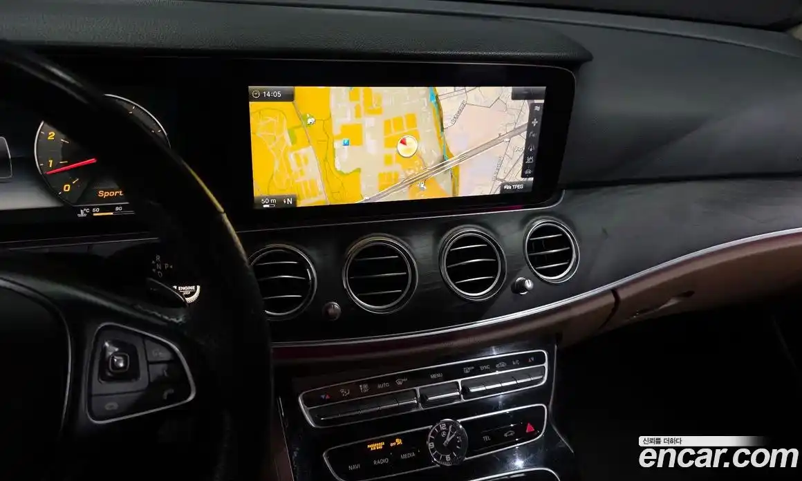 Mercedes-Benz E-Class 2017 2.0 гидро в Москве № 969864, фото 14