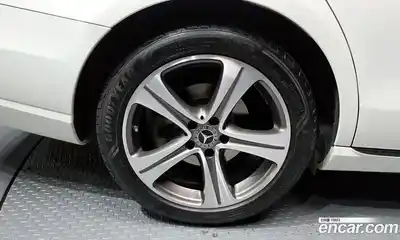Mercedes-Benz E-Class 2017 2.0 гидро в Москве № 969864, миниатюра 5