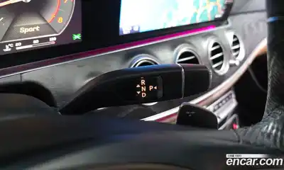 Mercedes-Benz E-Class 2017 2.0 гидро в Москве № 969864, миниатюра 9