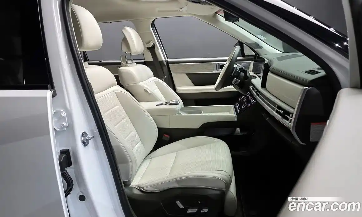 Hyundai Santa Fe 2024 1.6 гидро, фото 10