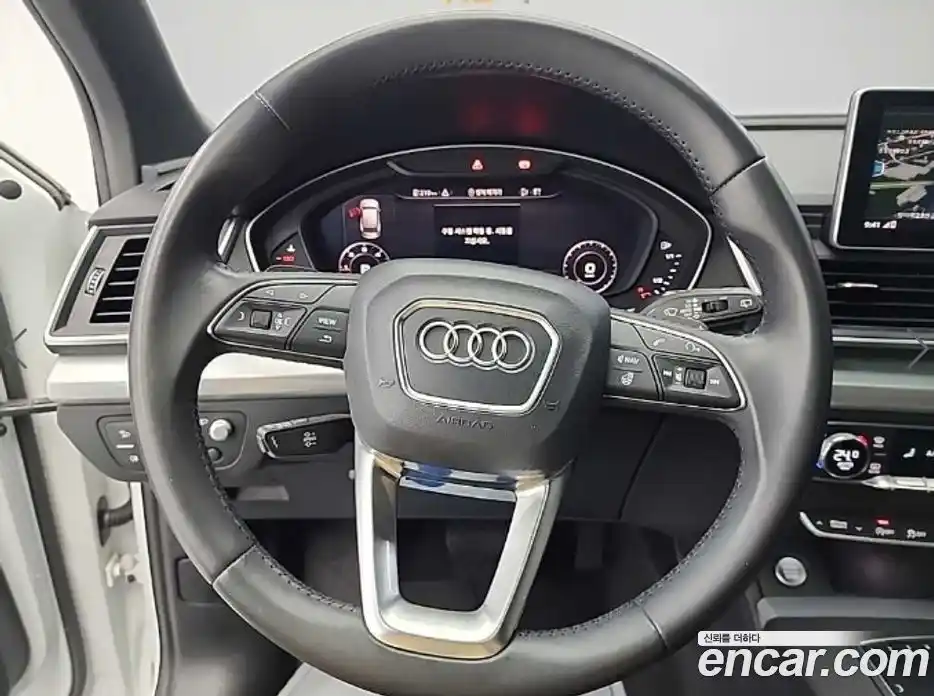 Audi Q5 2020 2.0 Автомат в Москве № 971305, фото 9