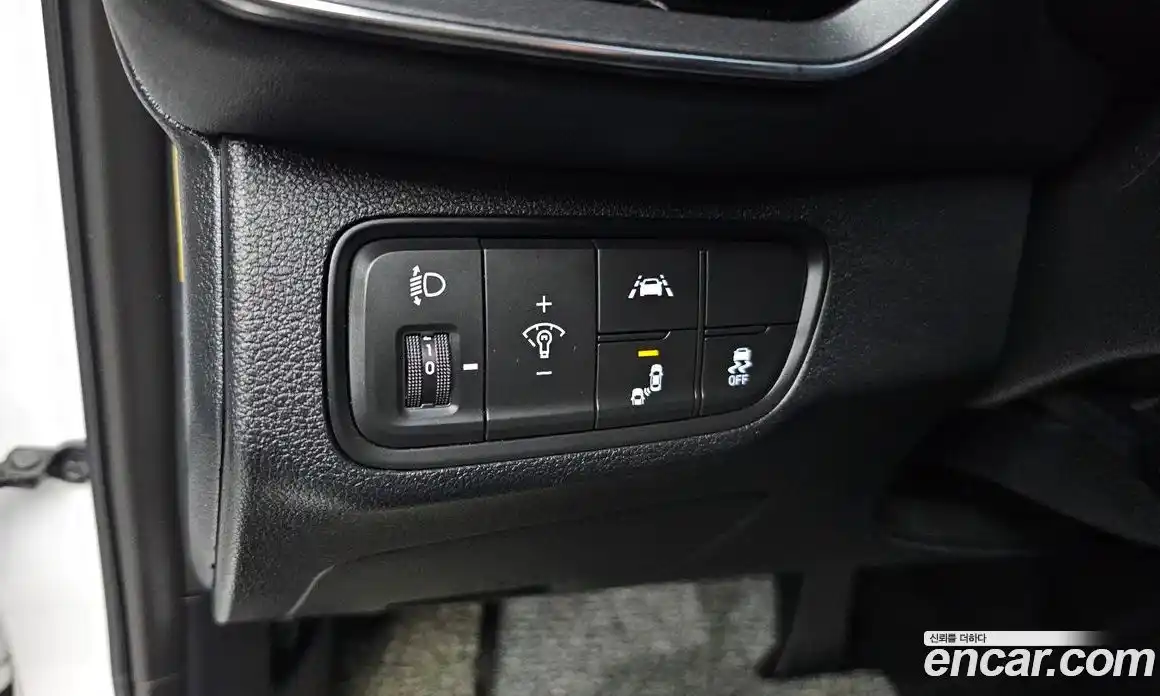 Hyundai Santa Fe 2020 2.0 гидро в Москве № 971509, фото 13
