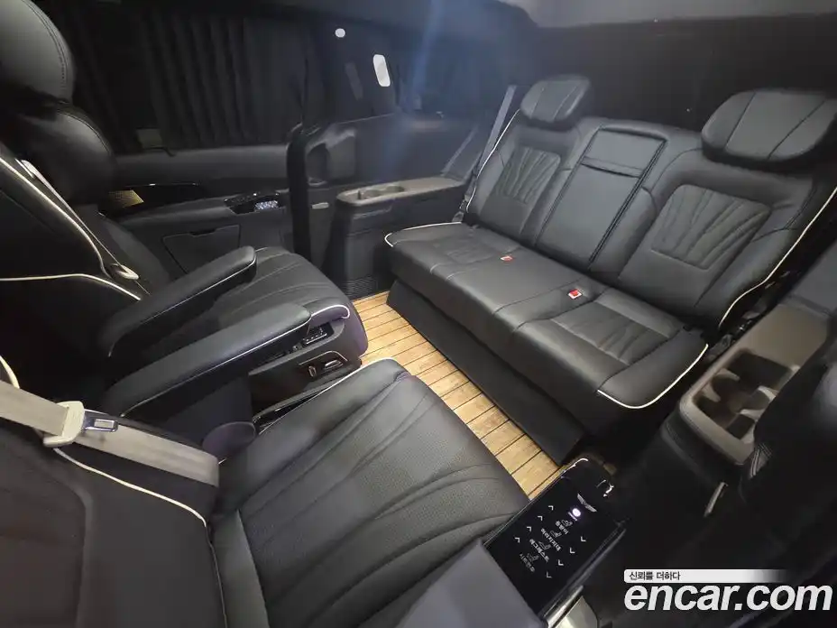 Kia Canival 2024 3.5 Автомат в Москве № 972141, фото 14