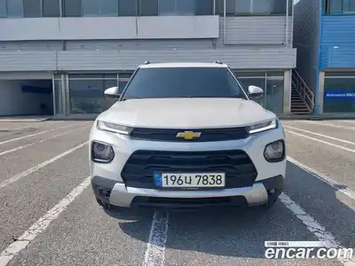 Chevrolet TrailBlazer 2022 1.3 Автомат в Москве № 975174, миниатюра 2