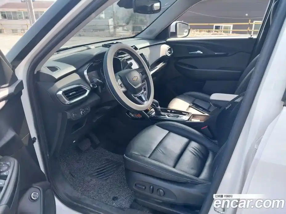 Chevrolet TrailBlazer 2022 1.3 Автомат в Москве № 975174, фото 8