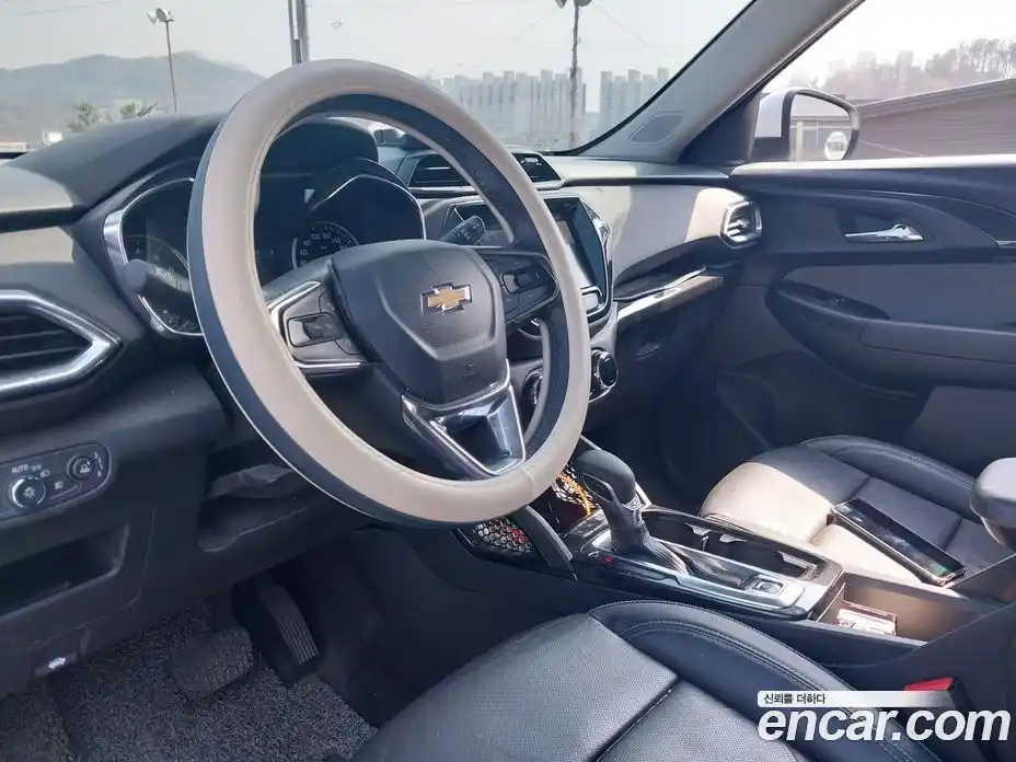 Chevrolet TrailBlazer 2022 1.3 Автомат в Москве № 975174, фото 9
