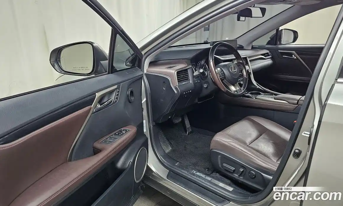 Lexus RX 2021 3.5 гидро в Москве № 975889, фото 10