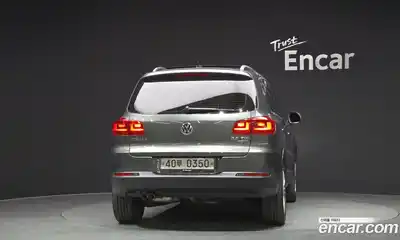 Volkswagen Tiguan 2015 2.0 гидро в Москве № 976069, миниатюра 4