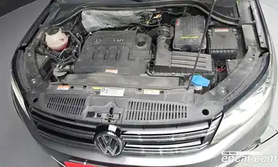Volkswagen Tiguan 2015 2.0 гидро в Москве № 976069, миниатюра 6