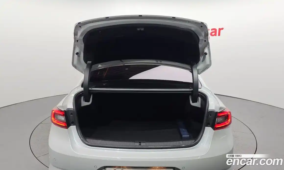 Renault SM6 2017 2.0 Автомат в Москве № 1003798, фото 20