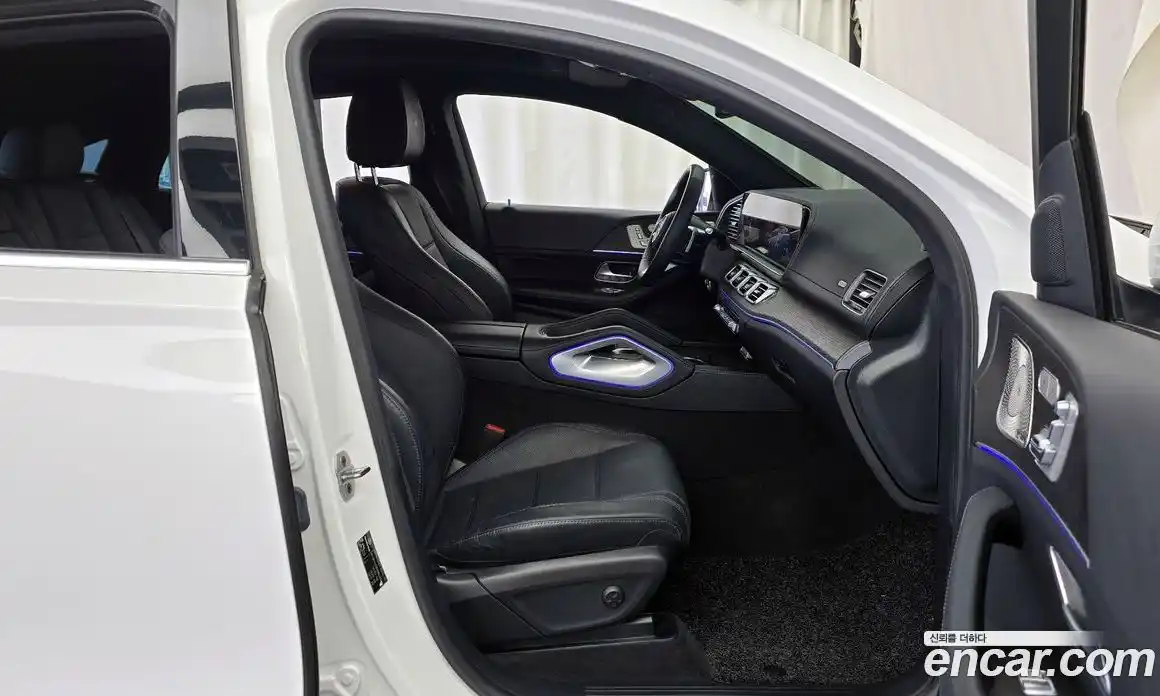 Mercedes-Benz GLE-Class 2023 3.0 Автомат в Москве № 1005485, фото 11