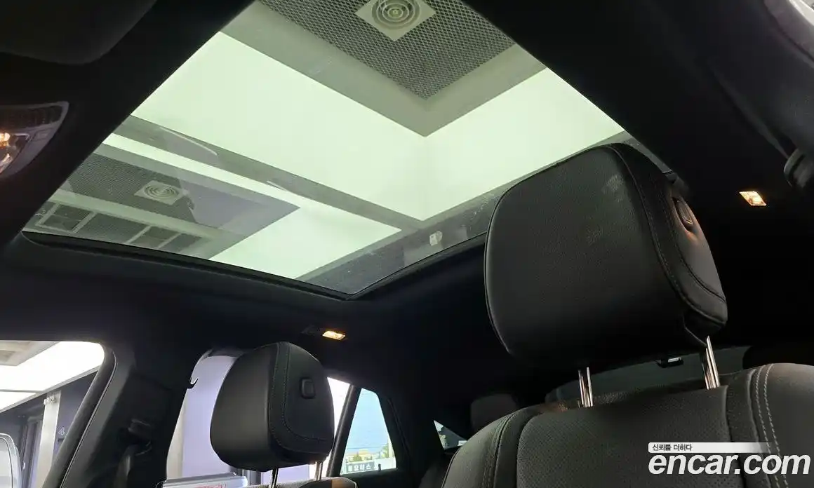 Mercedes-Benz GLE-Class 2023 3.0 Автомат в Москве № 1005485, фото 18