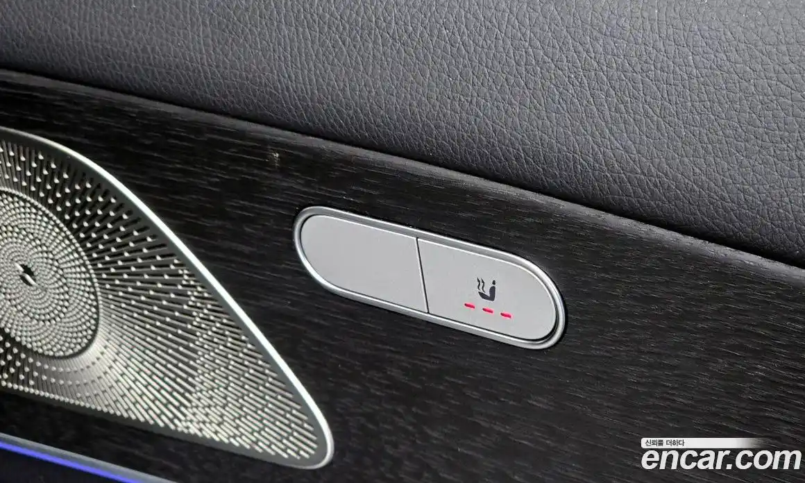 Mercedes-Benz GLE-Class 2023 3.0 Автомат в Москве № 1005485, фото 19