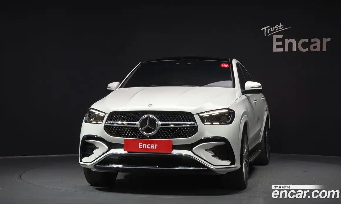 Mercedes-Benz GLE-Class 2023 3.0 Автомат в Москве № 1005485, фото 3