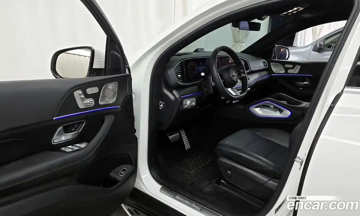 Mercedes-Benz GLE-Class 2023 3.0 Автомат в Москве № 1005485, фото 10