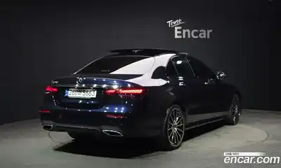 Mercedes-Benz E-Class 2023 2.0 гидро, миниатюра 2