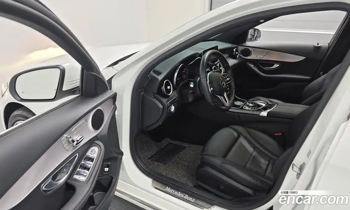 Mercedes-Benz C-Class 2020 1.9 гидро в Москве № 1005874, фото 11