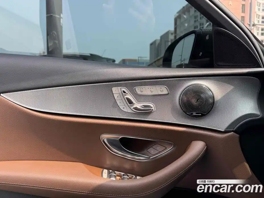 Mercedes-Benz E-Class 2017 3.0 гидро в Москве № 1006370, фото 12