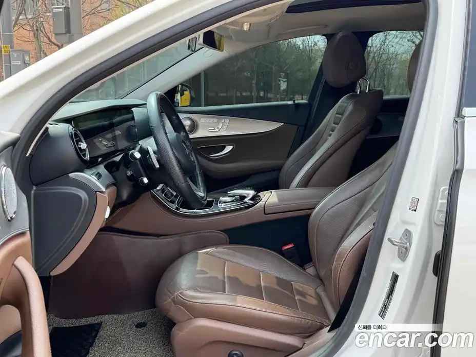 Mercedes-Benz E-Class 2017 3.0 гидро в Москве № 1006370, фото 10