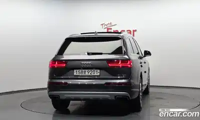 Audi Q7 2019 2.0 гидро в Москве № 1007453, миниатюра 3