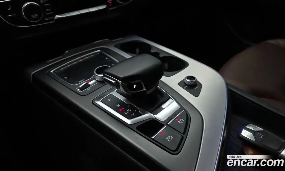 Audi Q7 2019 2.0 гидро в Москве № 1007453, фото 8
