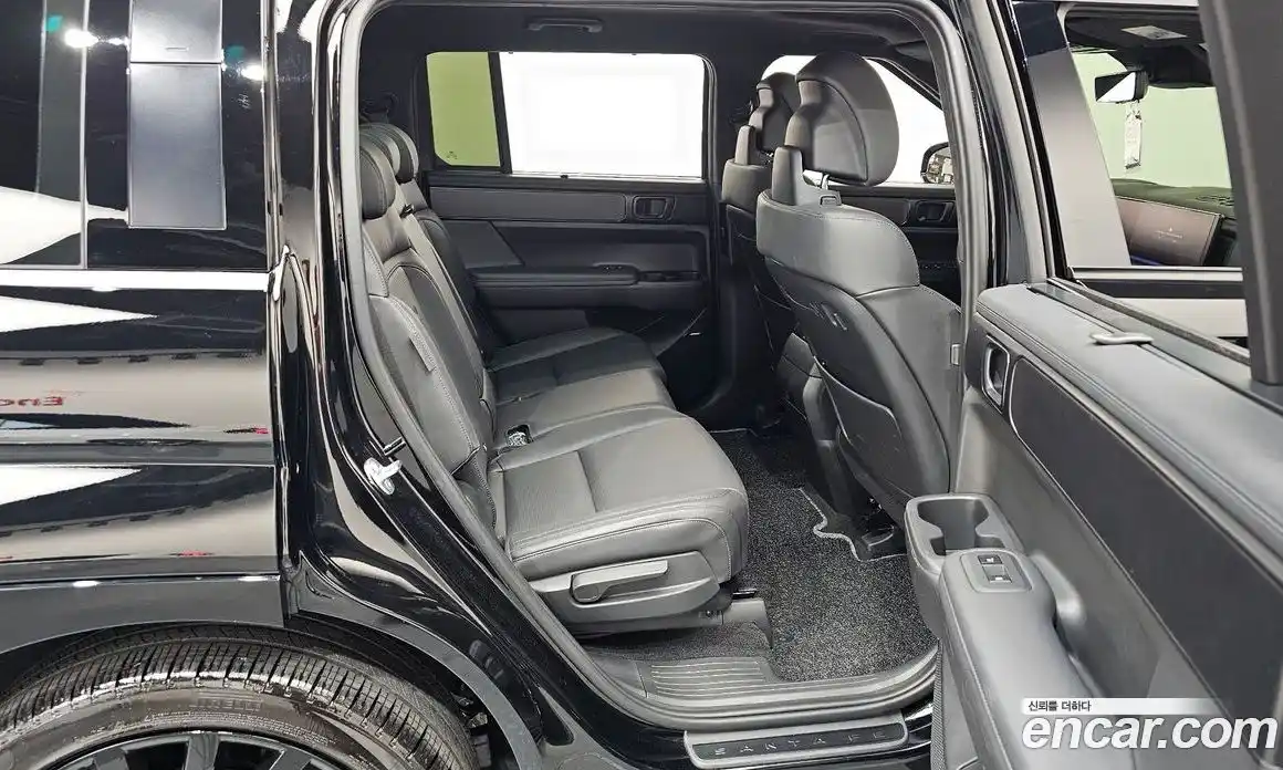 Hyundai Santa Fe 2024 2.5 Автомат в Москве № 1007905, фото 12