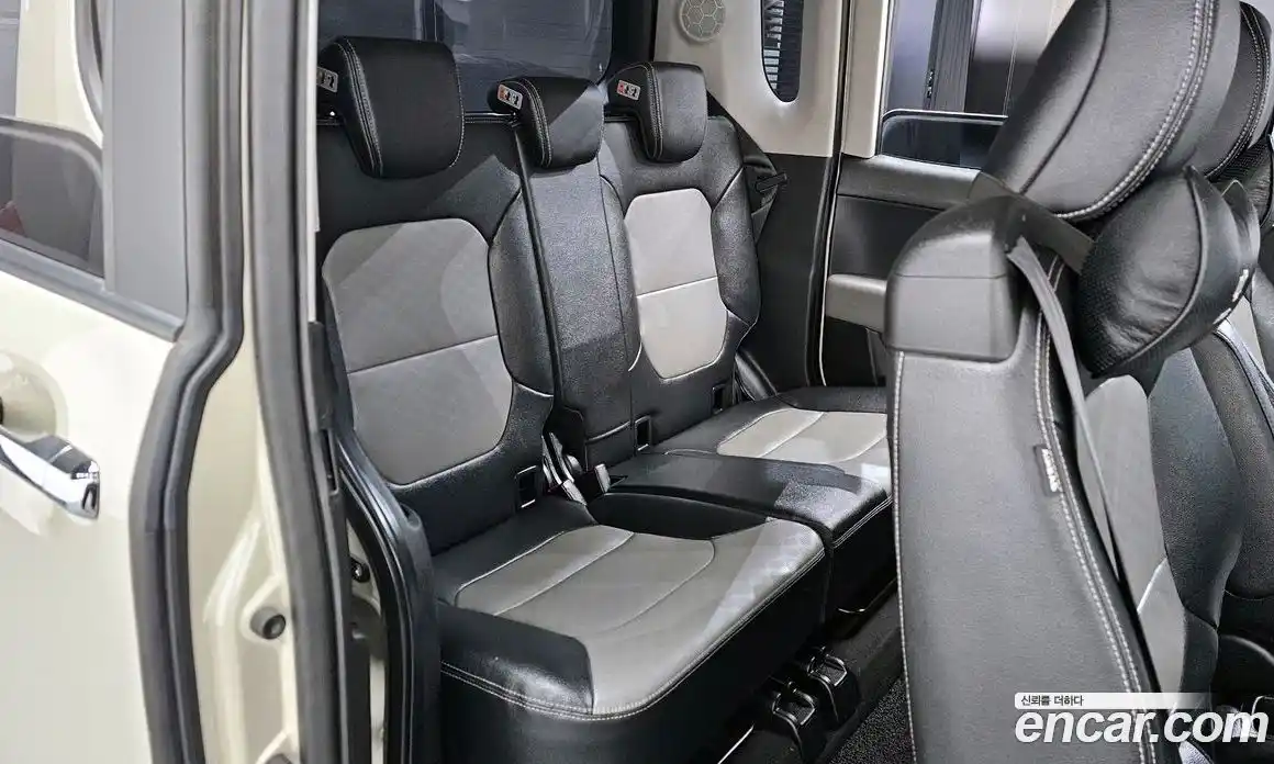 Kia Ray 2021 1.0 Автомат в Москве № 1009432, фото 12