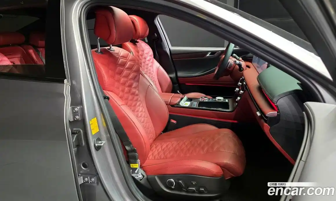 Genesis G80 2024 2.5 Автомат в Москве № 1009891, фото 12