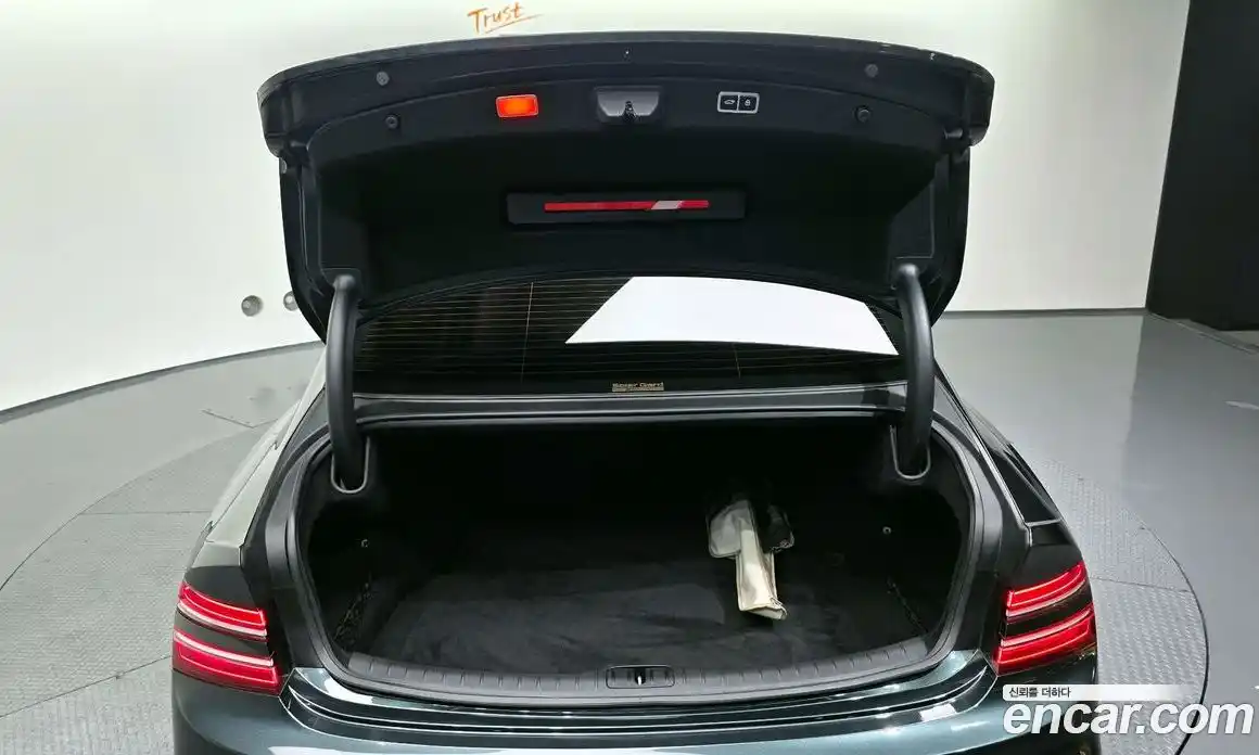 Genesis G80 2024 2.5 Классический в Москве № 1010089, фото 20