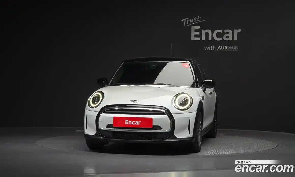 Mini Cooper 2023 1.5 гидро в Москве № 1013776, фото 3