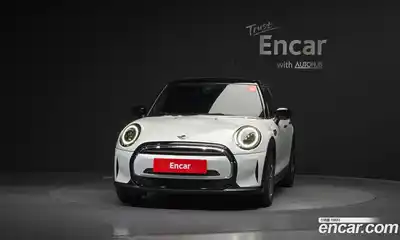Mini Cooper 2023 1.5 гидро в Москве № 1013776, миниатюра 3