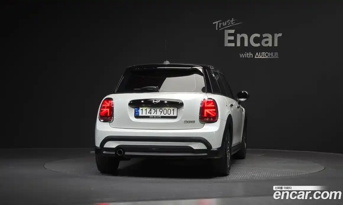 Mini Cooper 2023 1.5 гидро в Москве № 1013776, фото 4
