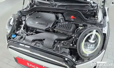 Mini Cooper 2023 1.5 гидро в Москве № 1013776, миниатюра 6