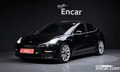Tesla Model 3, 2020