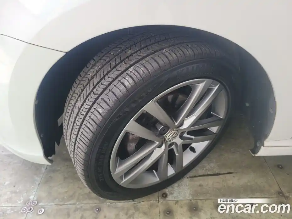 Volkswagen Polo 2015 1.4 гидро в Москве № 1014758, фото 14