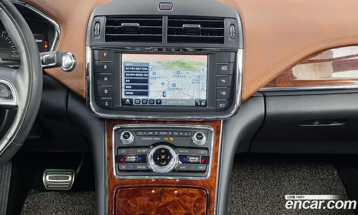 Lincoln Continental 2019 3.0 гидро в Москве № 1015565, фото 14