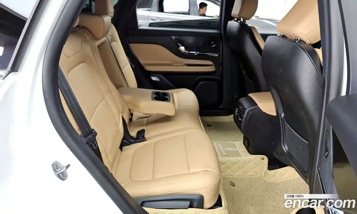 Lincoln Corsair 2022 2.0 гидро в Москве № 1015597, фото 12