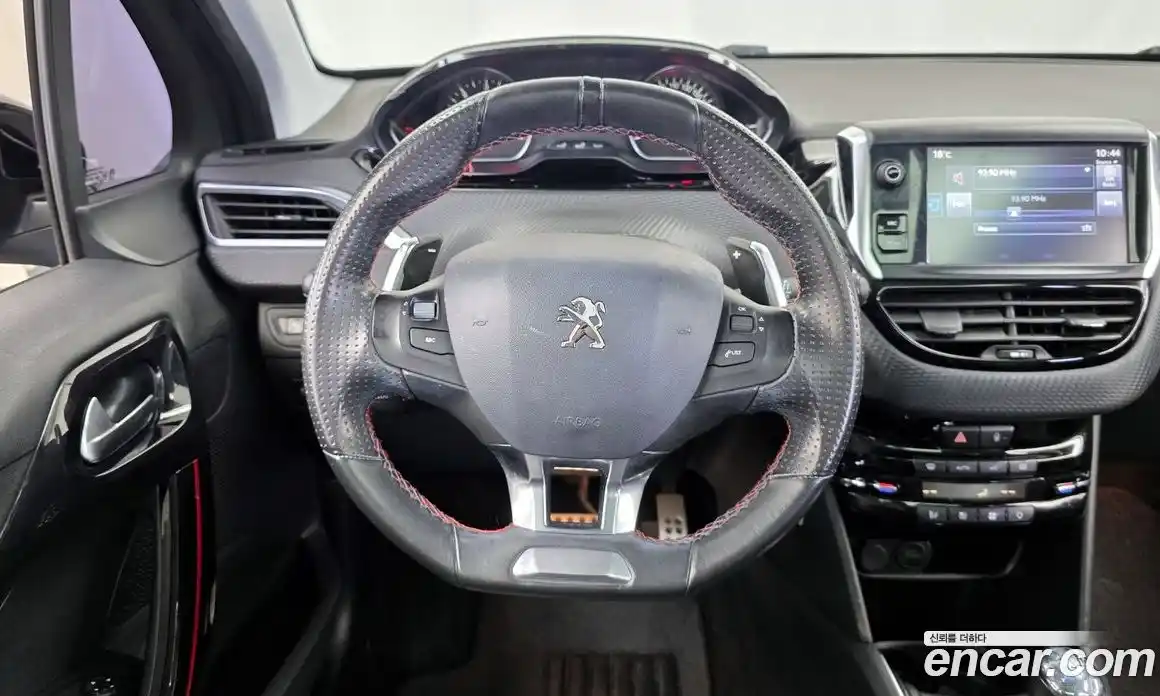 Peugeot 208 2016 1.6 гидро в Москве № 1015822, фото 13