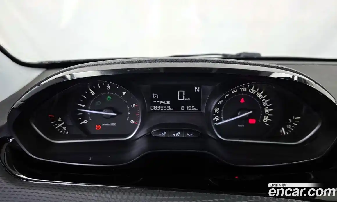 Peugeot 208 2016 1.6 гидро в Москве № 1015822, фото 8