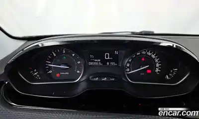 Peugeot 208 2016 1.6 гидро в Москве № 1015822, миниатюра 8