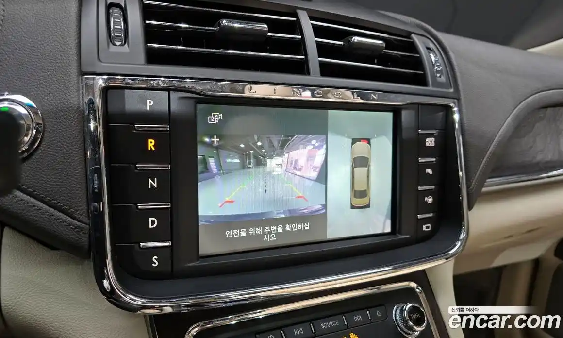 Lincoln Continental 2019 3.0 гидро в Москве № 1019980, фото 16