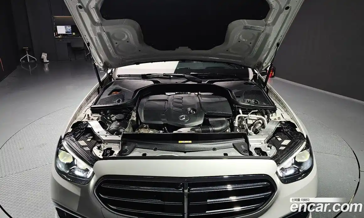 Mercedes-Benz E-Class 2022 1.9 гидро в Москве № 138710, фото 6