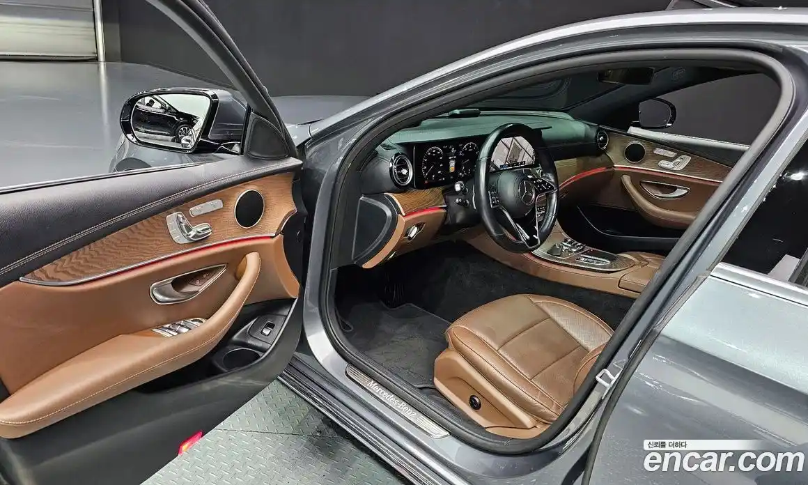 Mercedes-Benz E-Class 2021 2.0 гидро в Москве № 141837, фото 11
