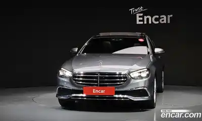 Mercedes-Benz E-Class 2021 2.0 гидро в Москве № 141837, миниатюра 3