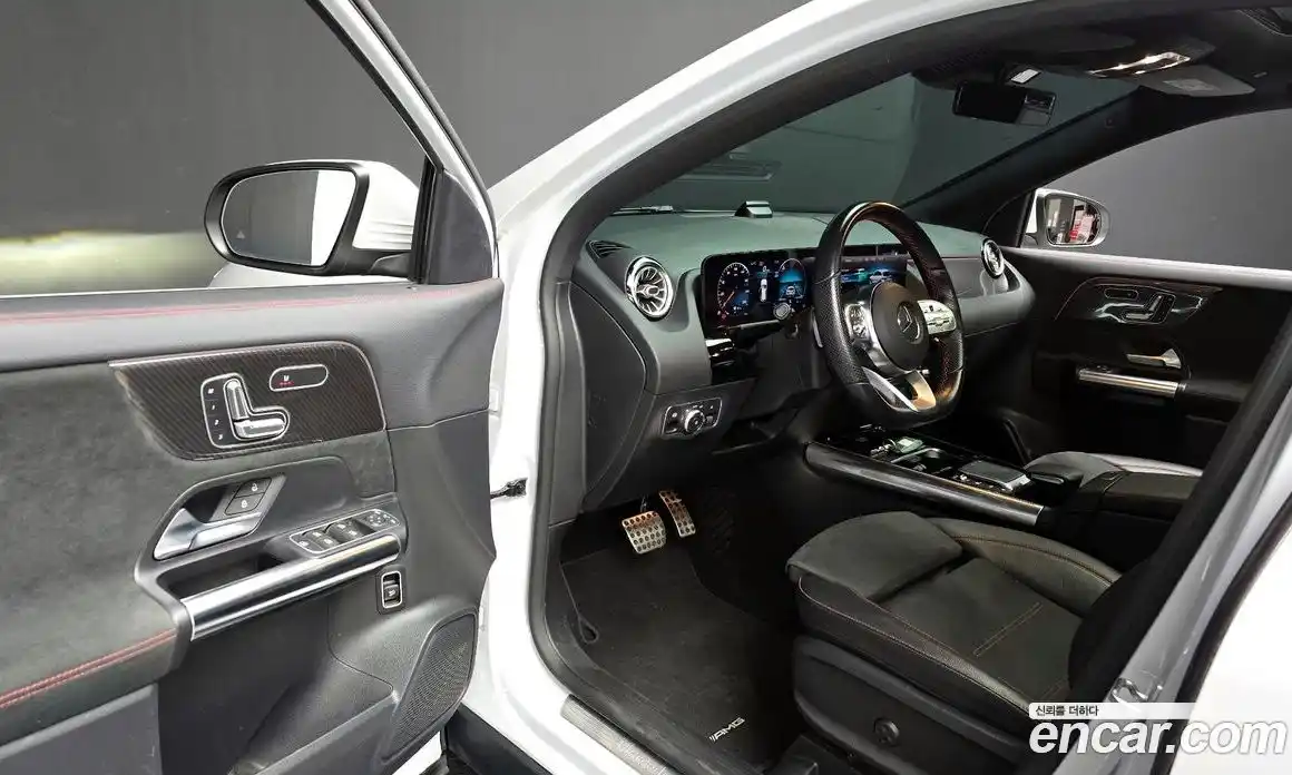Mercedes-Benz GLA-Class 2020 2.0 гидро в Москве № 143679, фото 11