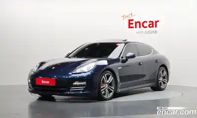 Porsche Panamera, 2011